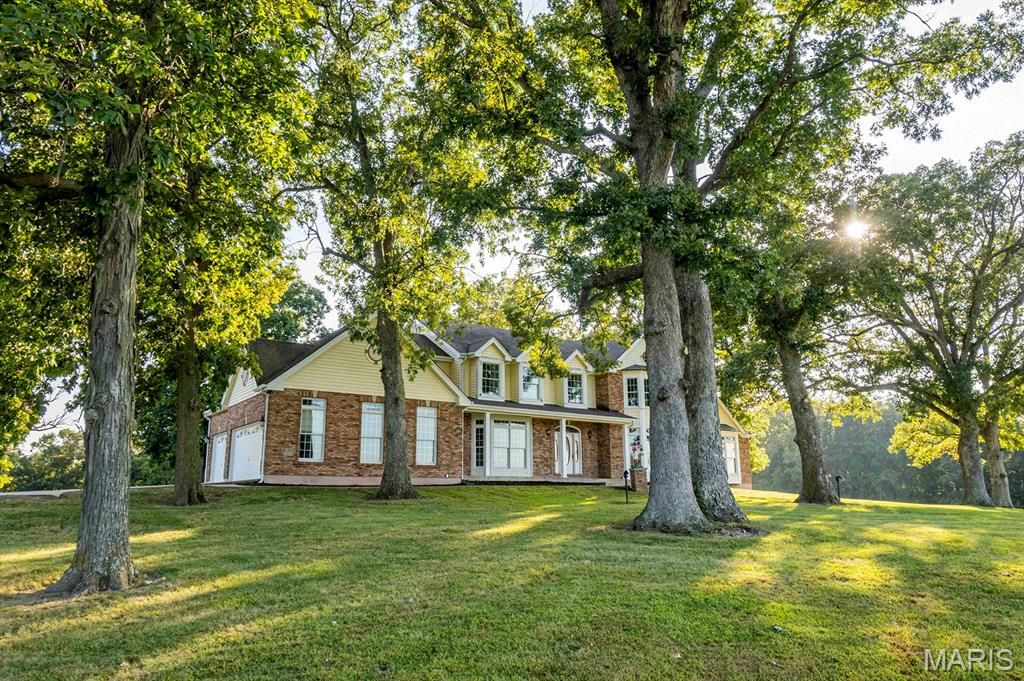 Photo of 21772 Highway D, Eolia, MO 63344 (MLS # 26029172)