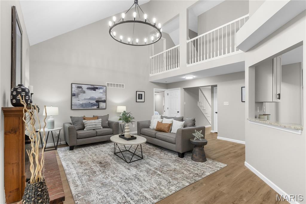 Oak Hill Manor First Add Lt 4 & - Residential