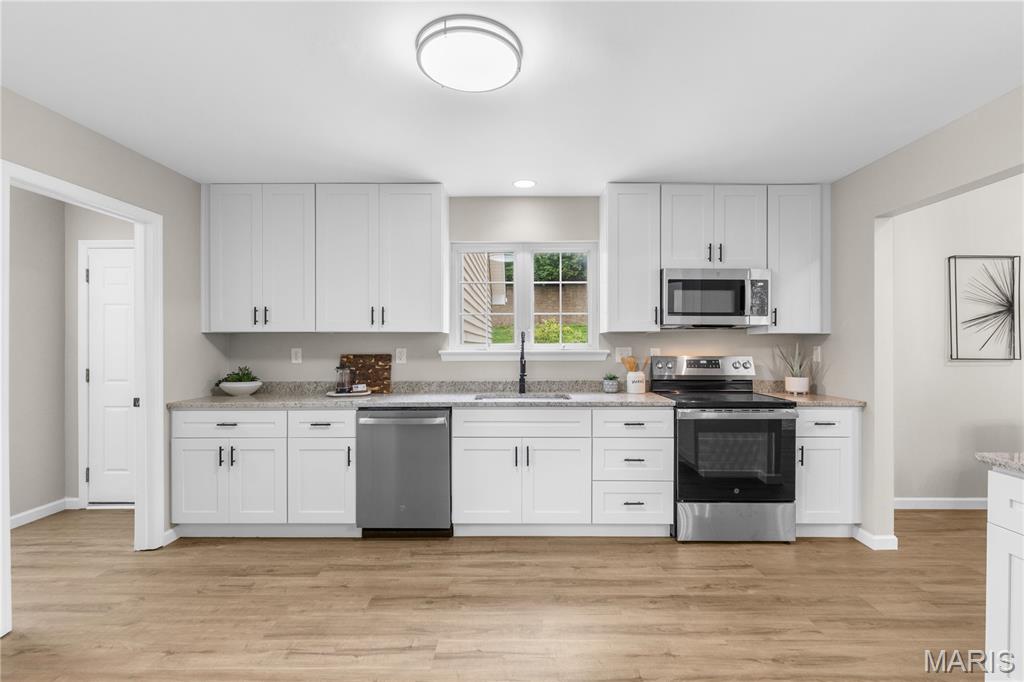Oak Hill Manor First Add Lt 4 & - Residential