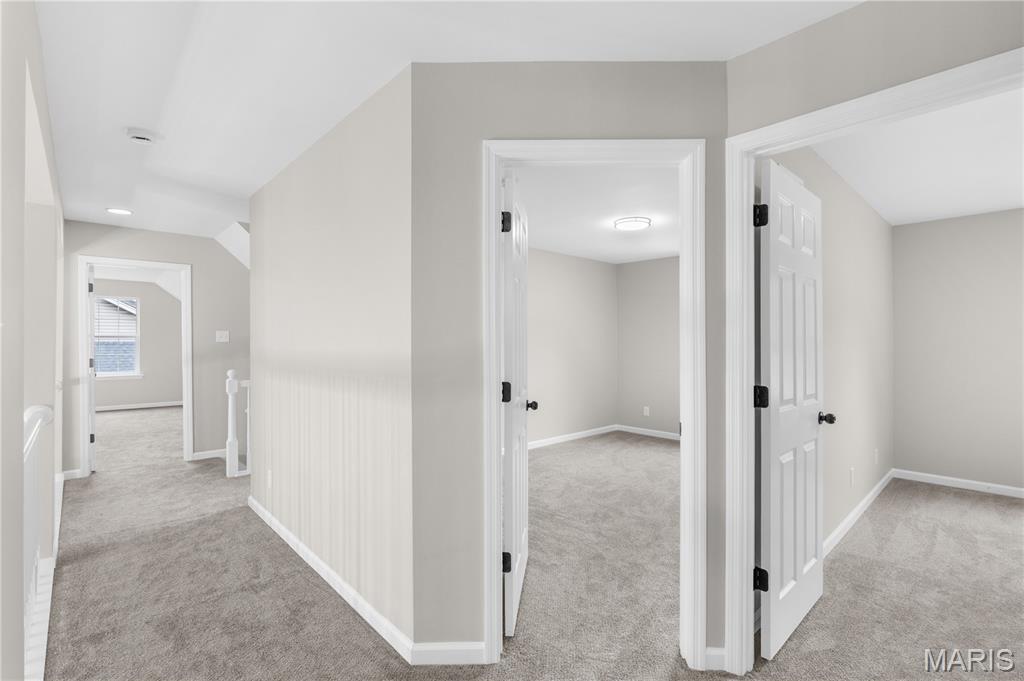 Oak Hill Manor First Add Lt 4 & - Residential
