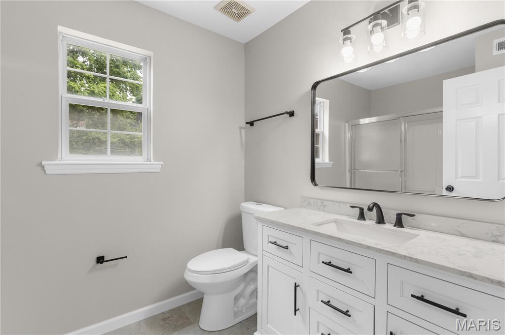 Oak Hill Manor First Add Lt 4 & - Residential