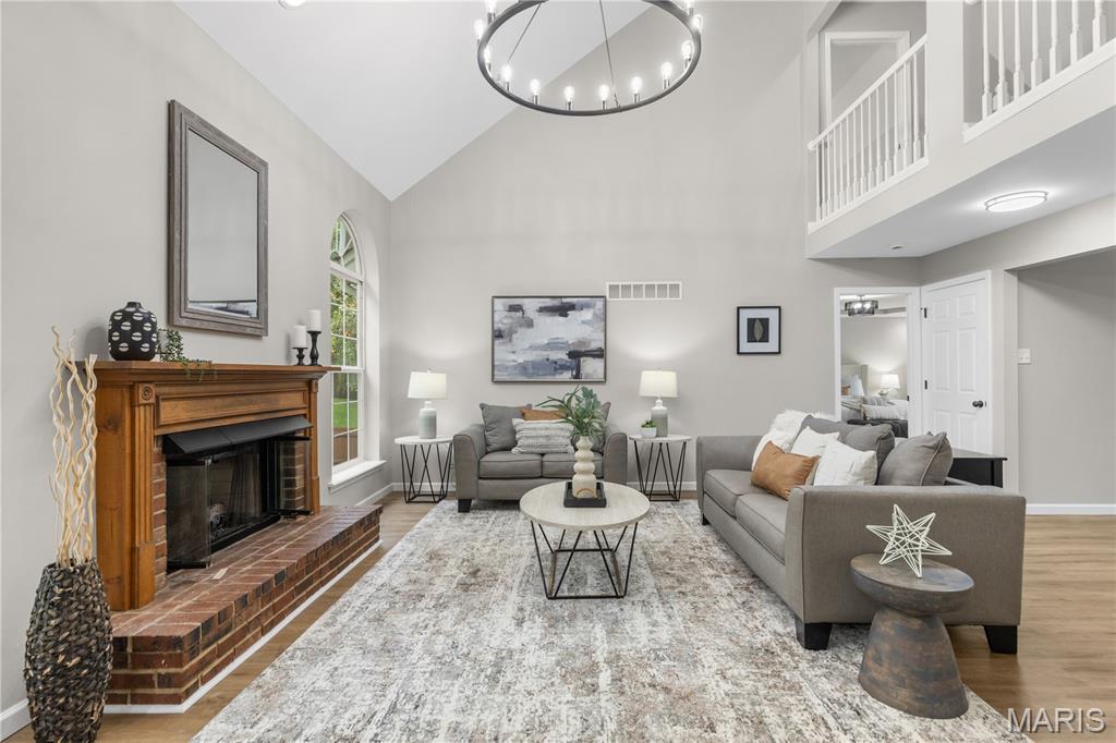Oak Hill Manor First Add Lt 4 & - Residential