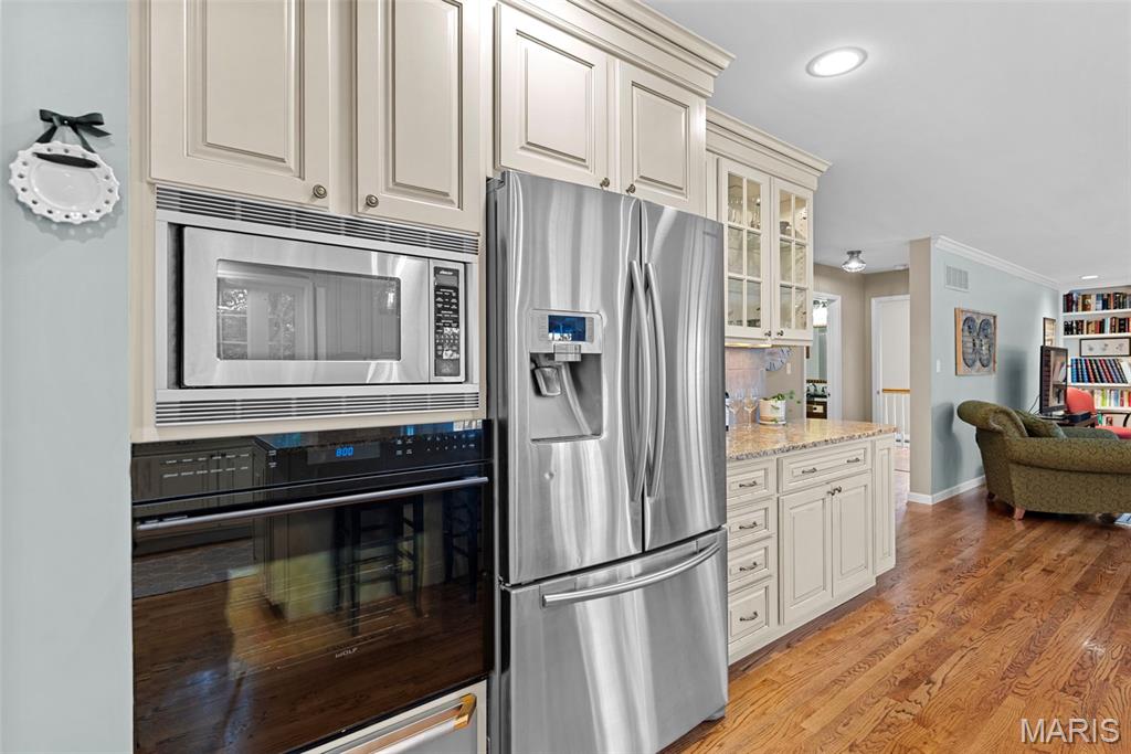 St Charles, Missouri 63303, United States, 4 Bedrooms Bedrooms, ,3 BathroomsBathrooms,Residential,Active,148106