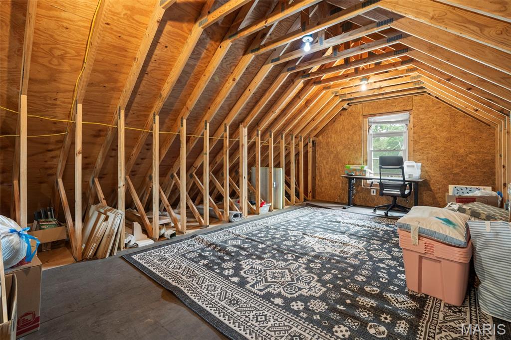 Tuxedo Park - Residential