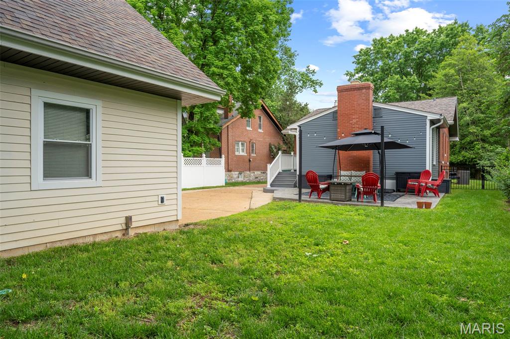 Tuxedo Park - Residential
