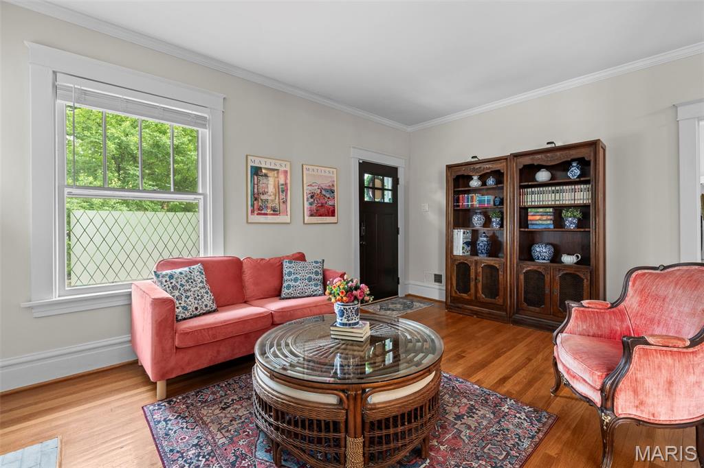 Tuxedo Park - Residential