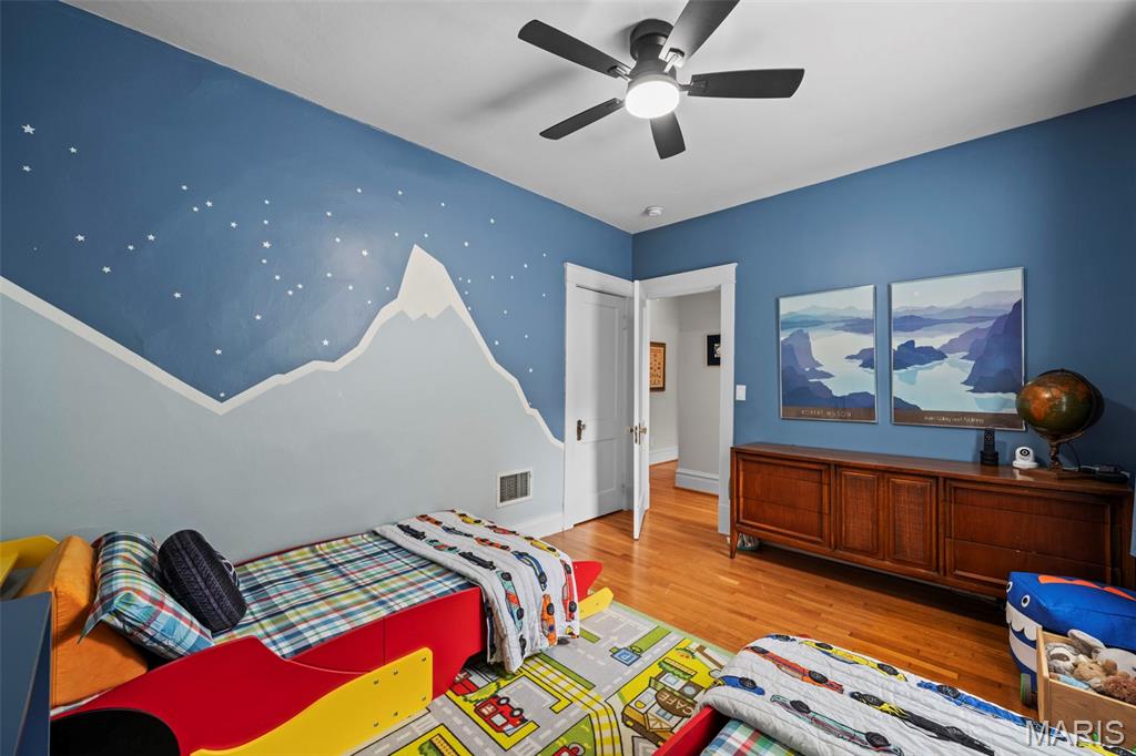 Tuxedo Park - Residential