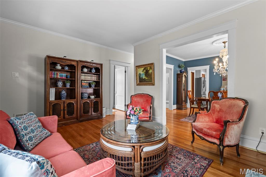 Tuxedo Park - Residential
