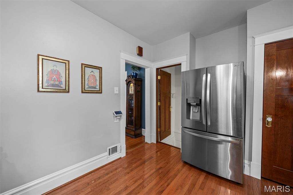 Tuxedo Park - Residential