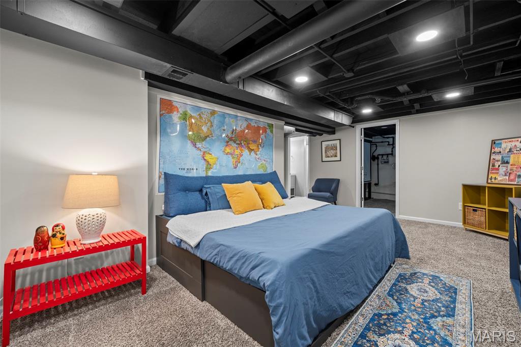 Tuxedo Park - Residential