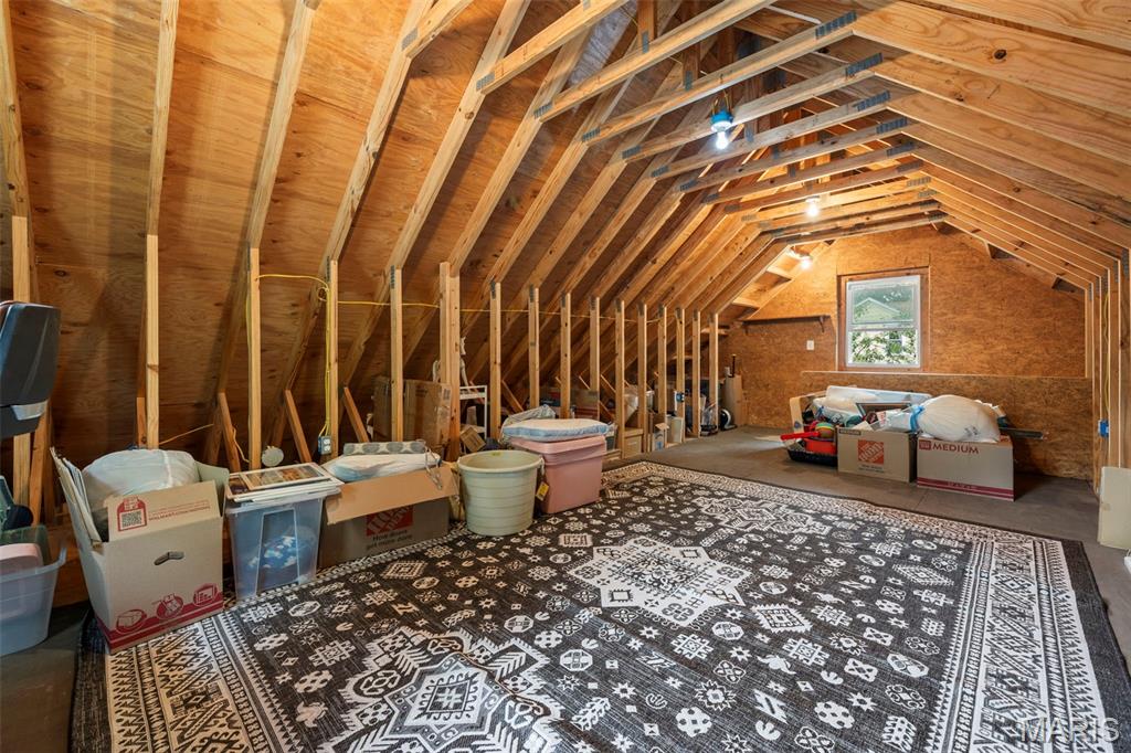 Tuxedo Park - Residential