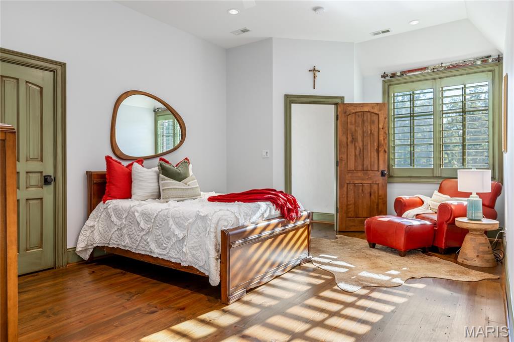 Ridgecreek - Residential