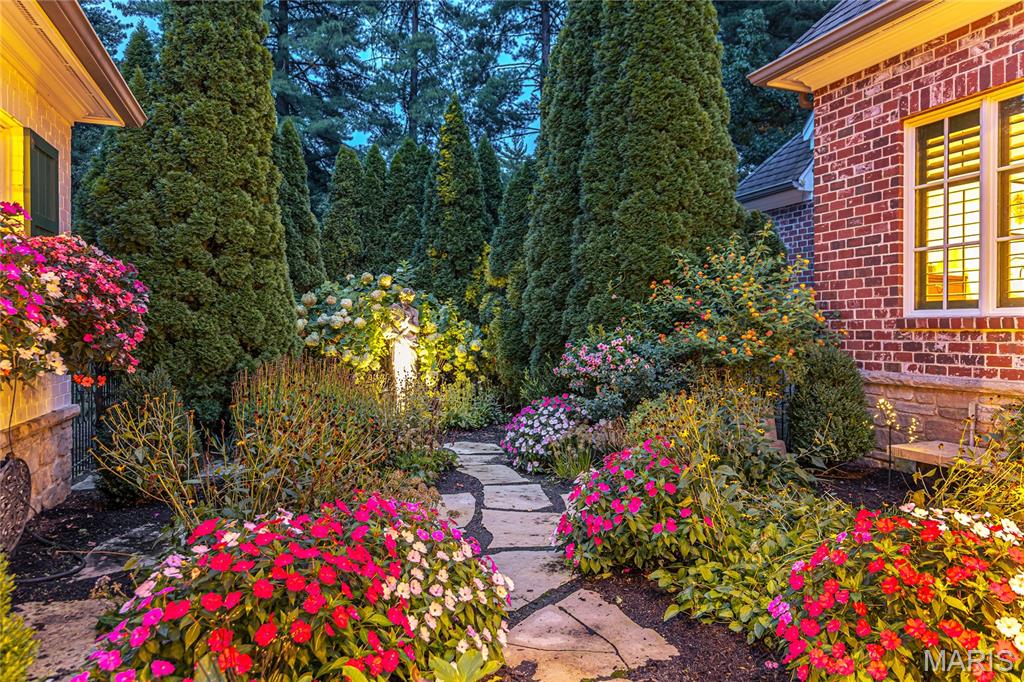 Ridgecreek - Residential