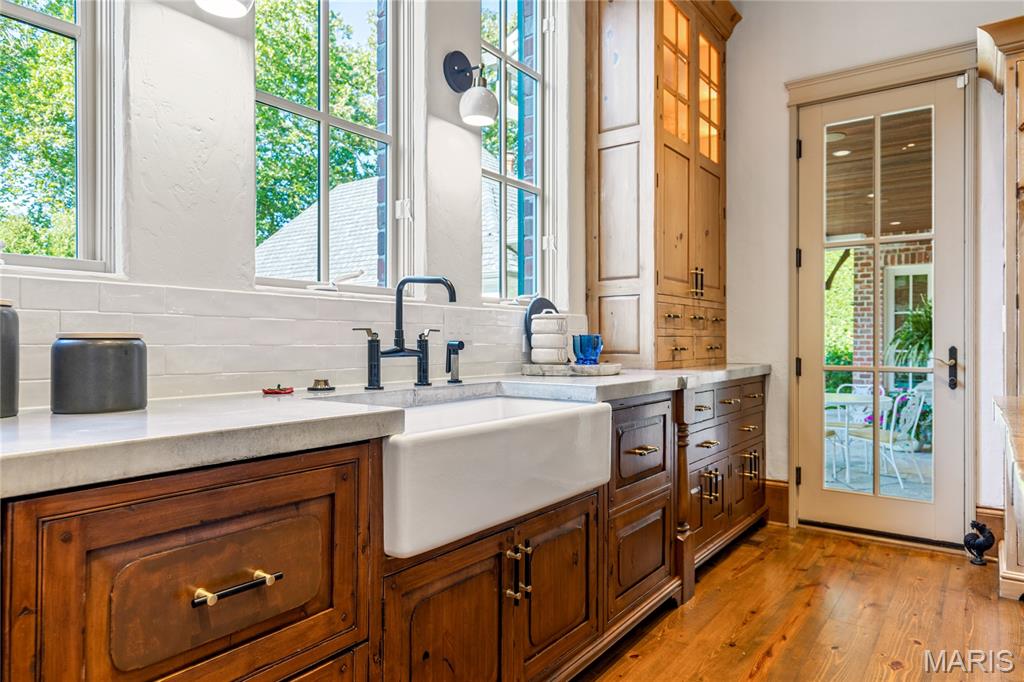 Ridgecreek - Residential