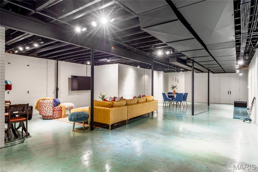 Ridgecreek - Residential