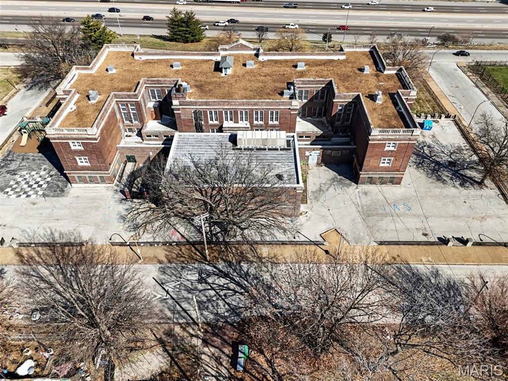 Farrars Add - Commercial Sale