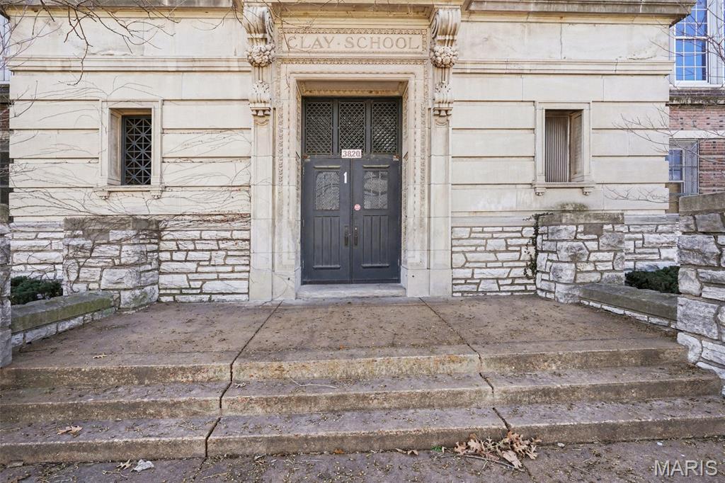 Farrars Add - Commercial Sale