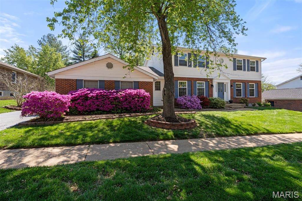 Photo of 338 Branchport Drive, Chesterfield, MO 63017 (MLS # 26004312)