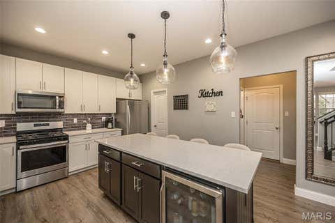 Tiny photo for 17039 Main Street, Wildwood, MO 63040 (MLS # 26048569)