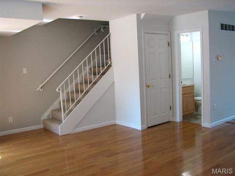 Tiny photo for 219 Charmers Court Ct, Kirkwood, MO 63122 (MLS # 25064491)