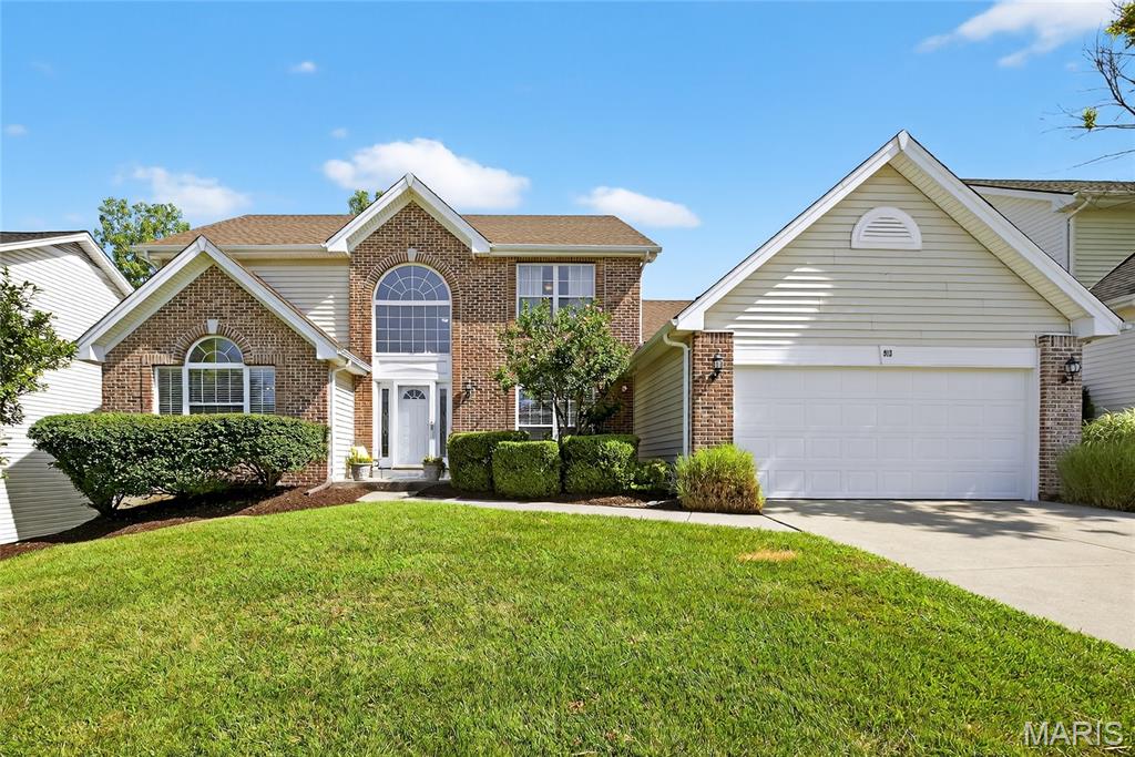 913 Emerald Oaks Court