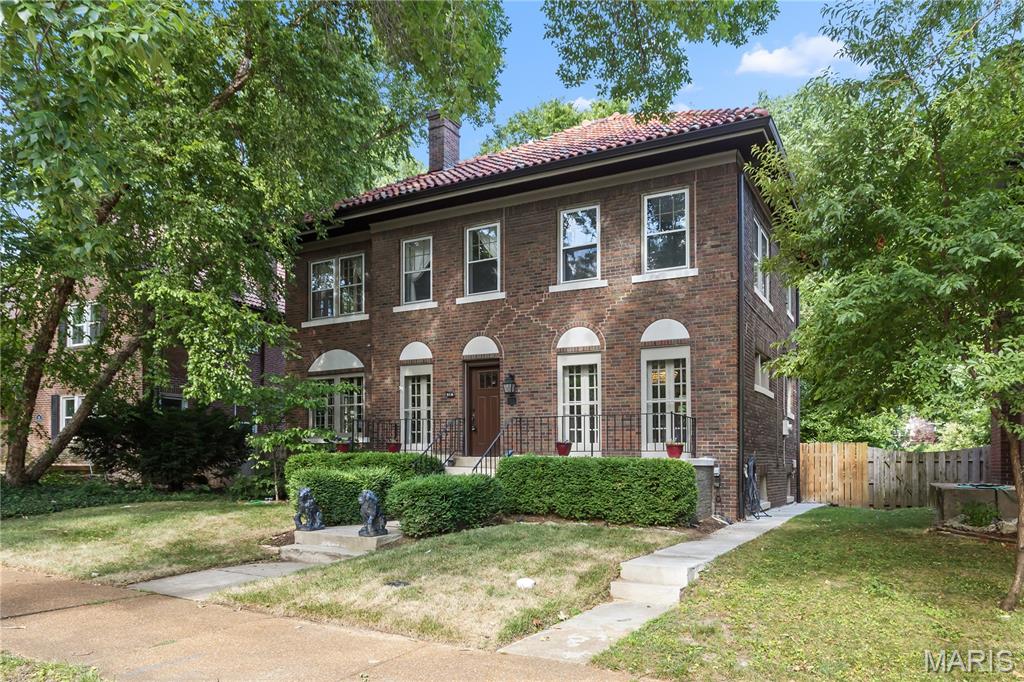 316 Melville Avenue