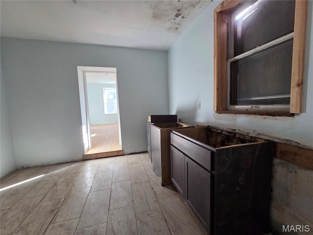 Carondelet Add - Residential Income