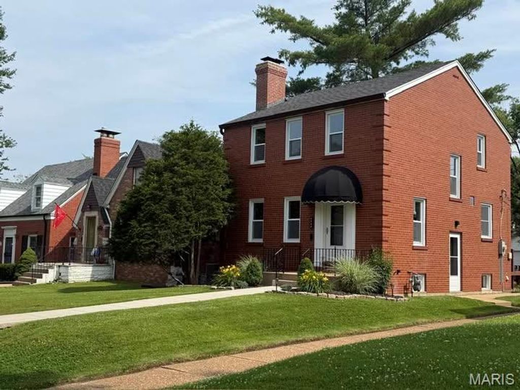 Photo of 6544 Marquette Avenue, St Louis, MO 63139 (MLS # 25080934)