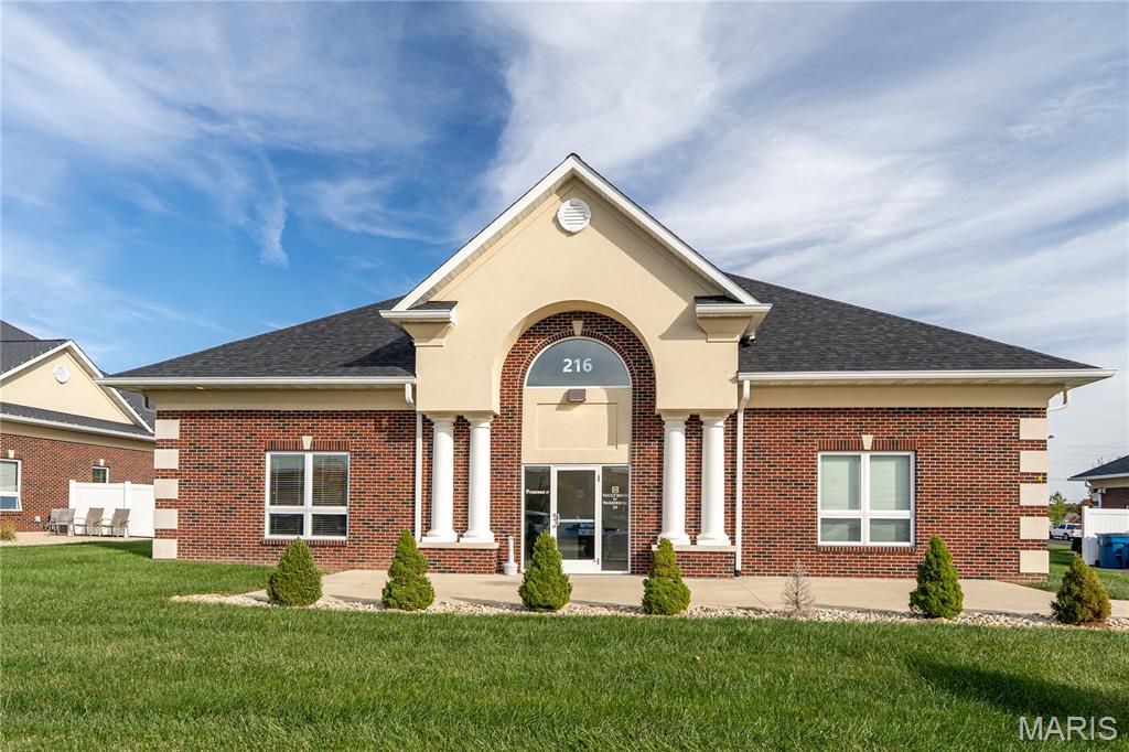 Photo 1 of 12 — 216 Evergreen Lane, Glen Carbon, IL 62034