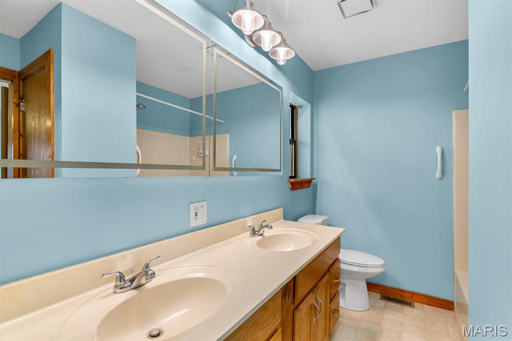 Lake Sherwood Estates - Residential