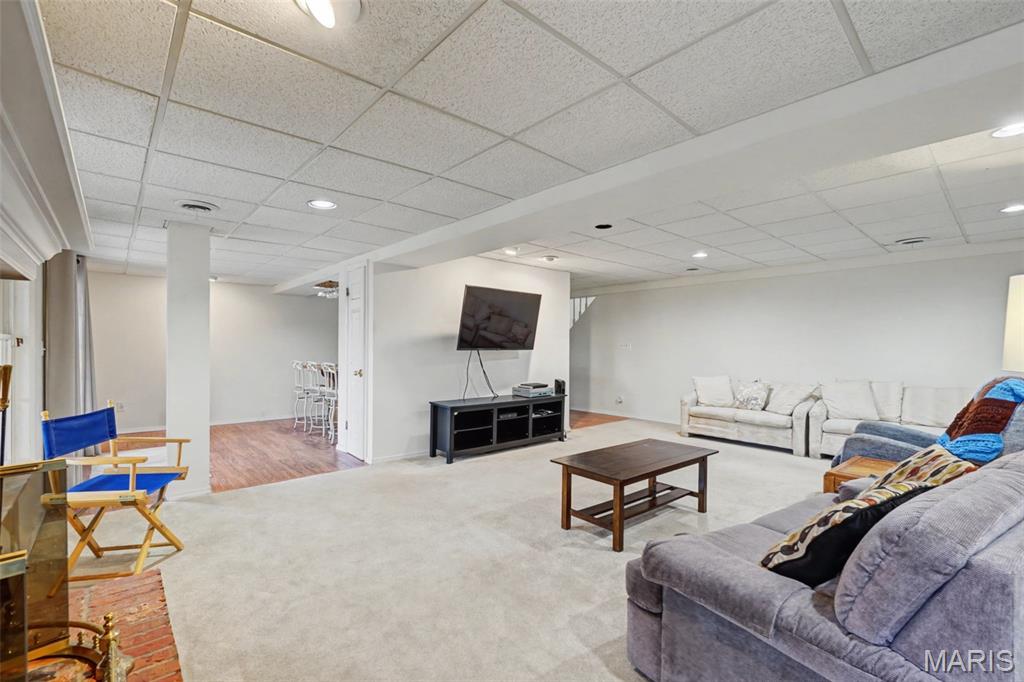 Huntington Farm 4 - Residential