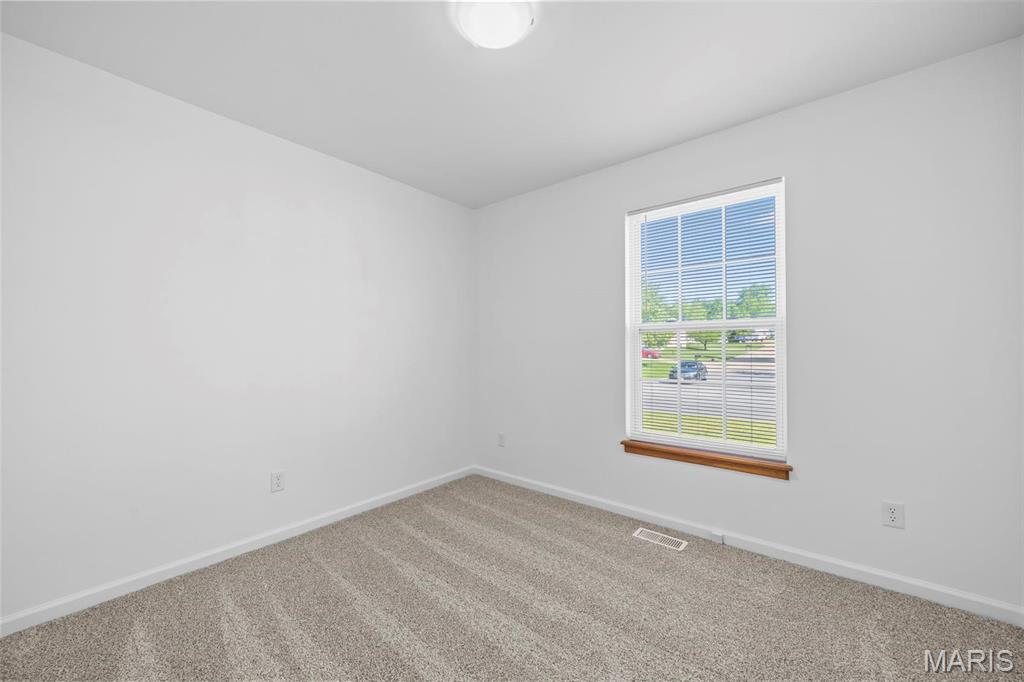 Moscow Mills, Missouri 63362, United States, 3 Bedrooms Bedrooms, ,3 BathroomsBathrooms,Residential,Pending,125636