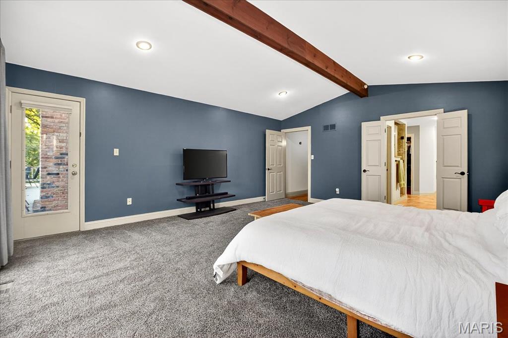 Chesterfield, Missouri 63005, United States, 4 Bedrooms Bedrooms, ,4 BathroomsBathrooms,Residential,Pending,202998