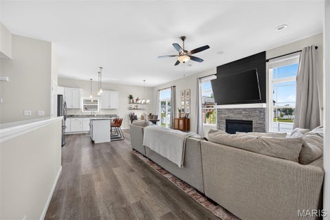 Tiny photo for 209 W Pine Creek Court, Wentzville, MO 63385 (MLS # 26026539)