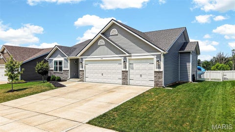 Tiny photo for 209 W Pine Creek Court, Wentzville, MO 63385 (MLS # 26026539)