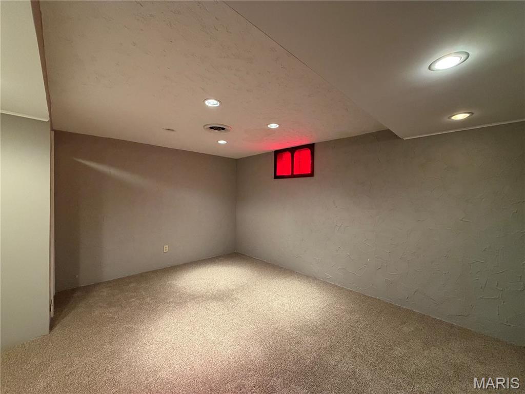 Glasgow Village - Residential