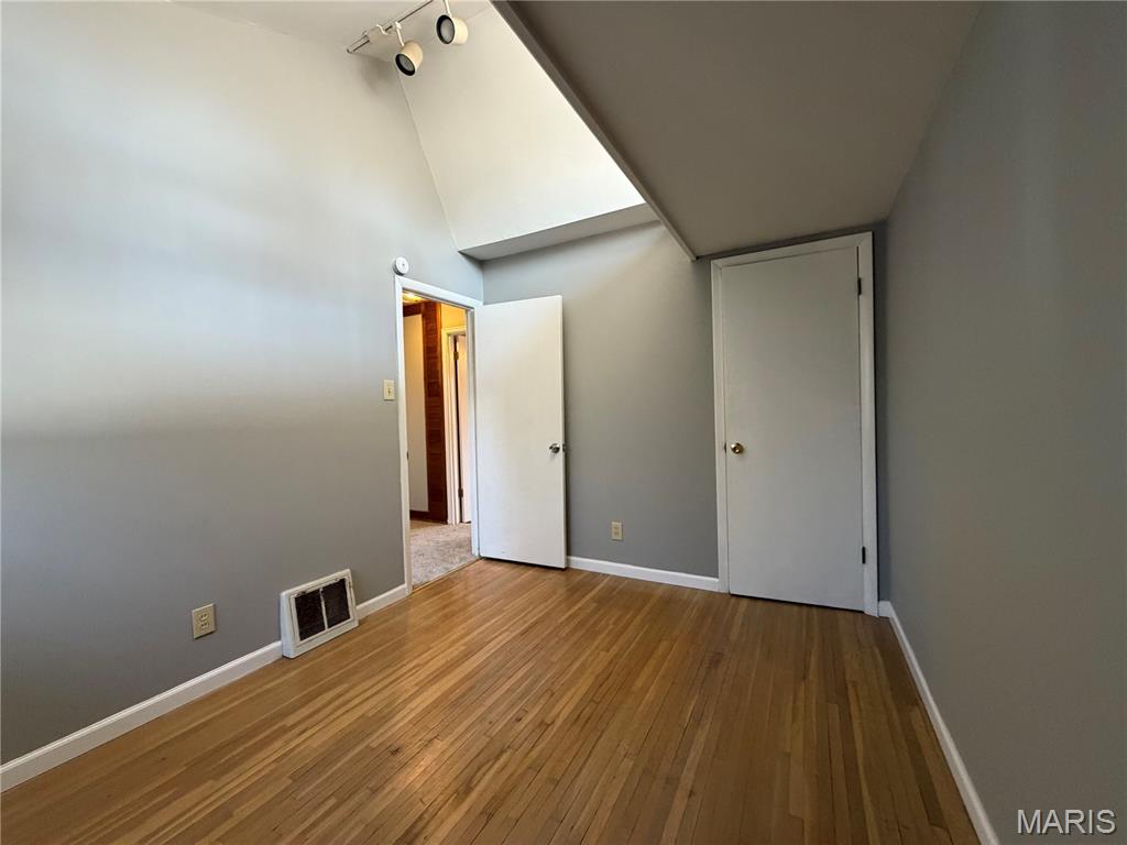 Glasgow Village - Residential