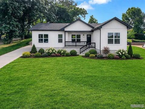 Photo of 211 Fee Fee Road, Maryland Heights, MO 63043 (MLS # 26063967)
