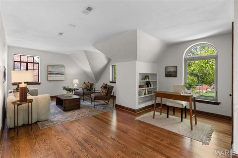 Tiny photo for 6210 Walsh Street, St Louis, MO 63109 (MLS # 25070706)