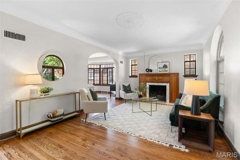 Tiny photo for 6210 Walsh Street, St Louis, MO 63109 (MLS # 25070706)
