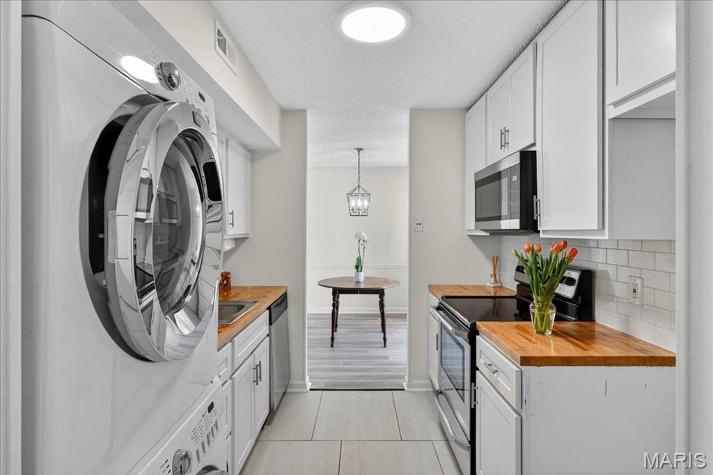 Brentwood Forest Condo Ph Three - Residential