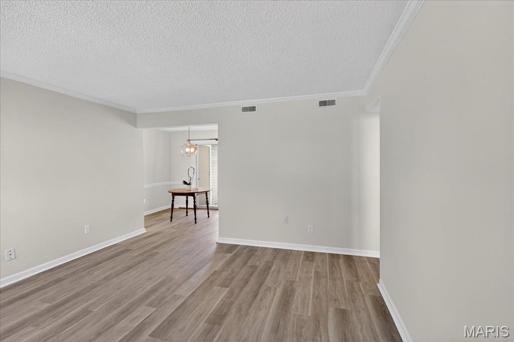 Brentwood Forest Condo Ph Three - Residential