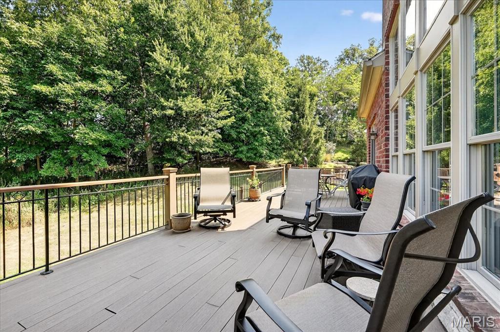 Villas At Meadowbrook The - Residential