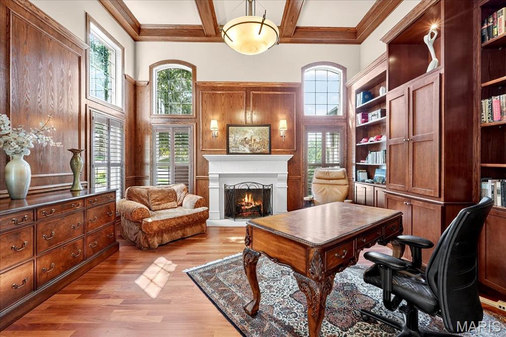 Villas At Meadowbrook The - Residential