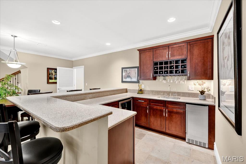 Villas At Meadowbrook The - Residential