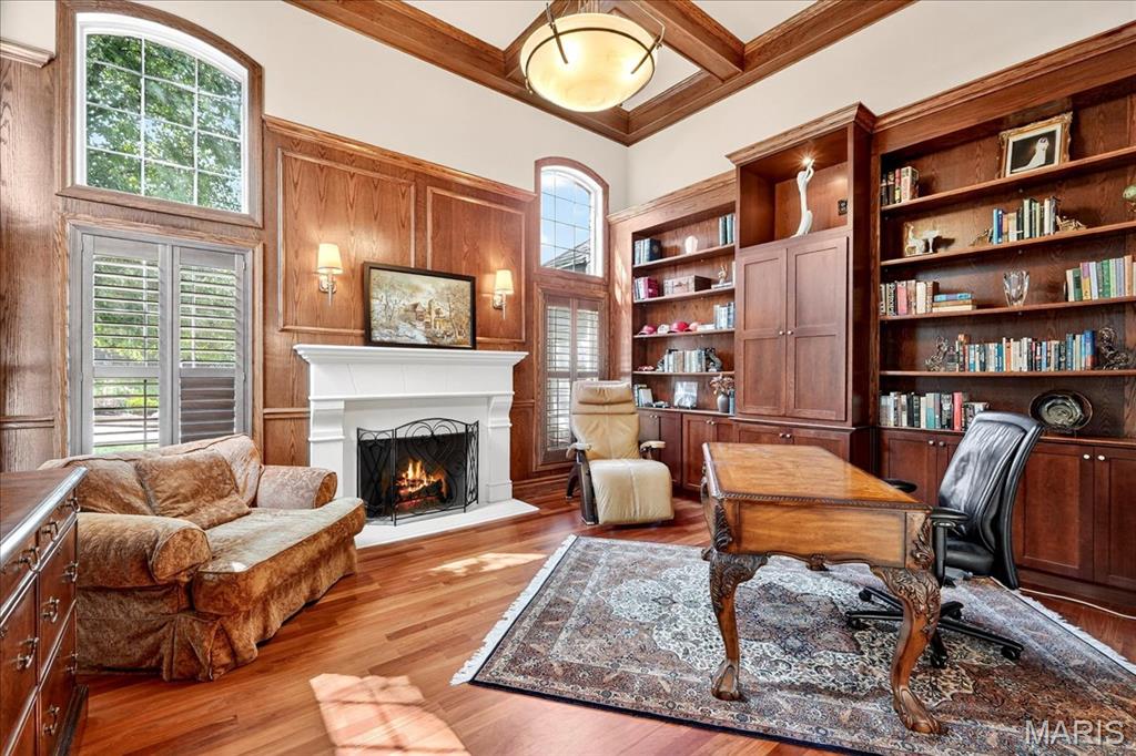 Villas At Meadowbrook The - Residential