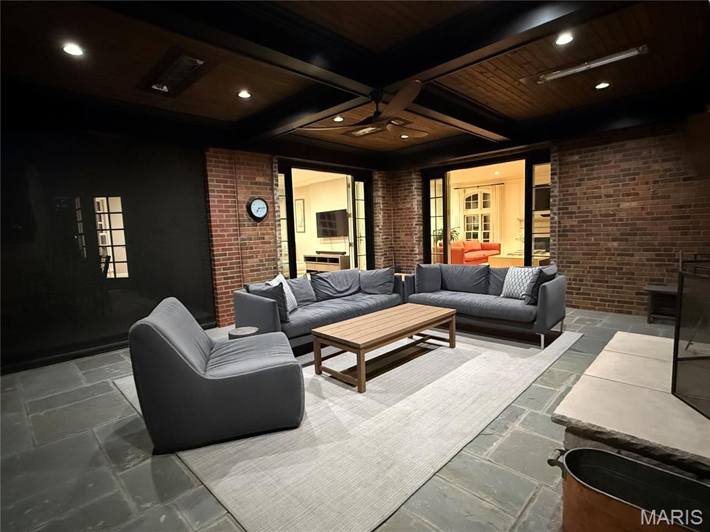 Lake Forest - Residential