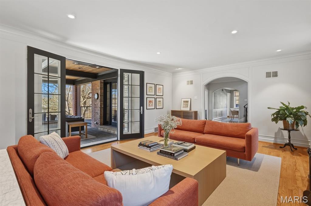 Lake Forest - Residential