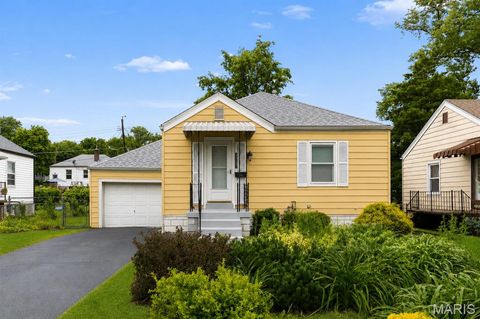 Photo of 3557 Saint Joachim Lane, St Ann, MO 63074 (MLS # 26031506)