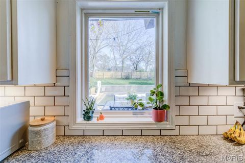 Tiny photo for 1005 W Frisco Avenue, St Louis, MO 63122 (MLS # 26018911)